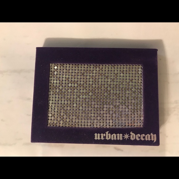 Urban Decay Other - Urban Decay Deluxe Shadow Box Urban Decay Other - Urban Decay Deluxe Shadow Box